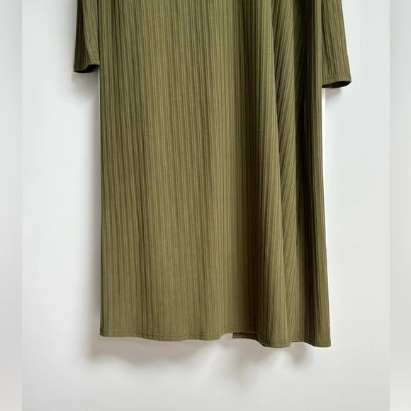 Womens Three-Piece Ribbed Lounge Set - Picture 10 of 16